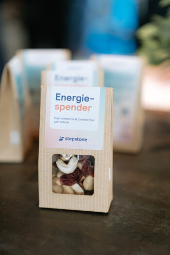 Säckchen mit Studentenfutter auf dem